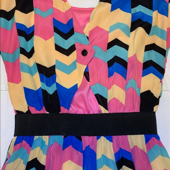 Colorful Chevron Print Dress - Picture 2 of 3